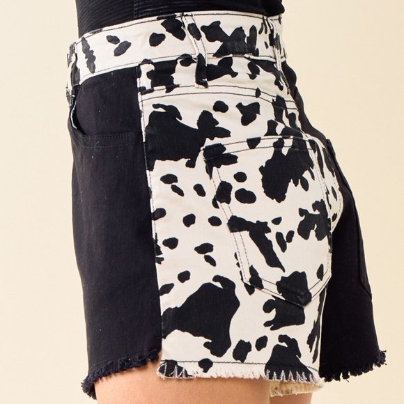 NWT WESTERN COLOR BLOCK COW PRINT SHORTS - Picture 2 of 4